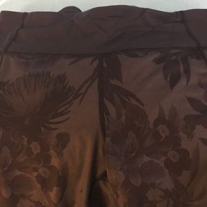 Lululemon floral patterned tights